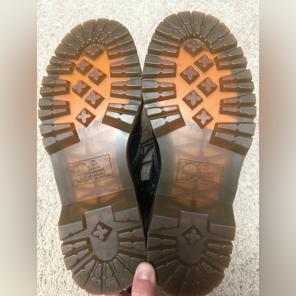 Dr. Martens Lace Up Black Boot Interior Zipper - Picture 6 of 6